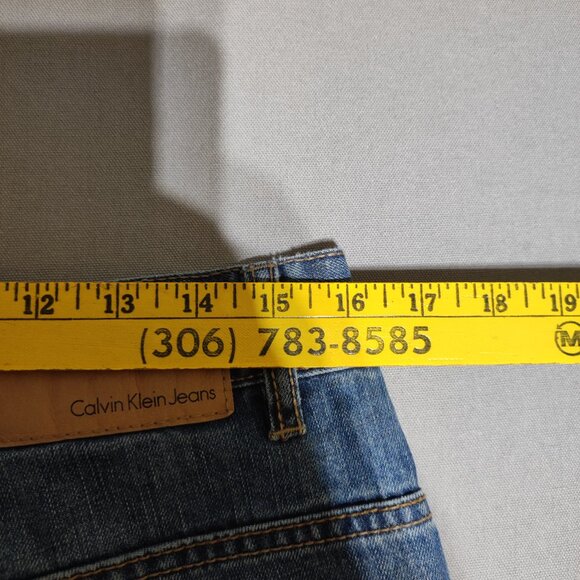 Vintage Calvin Klein Jeans men's size 32X31 hard washed denim blue straight leg - Picture 13 of 15